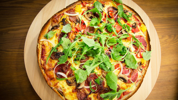 Pizza z okrągłego chleba