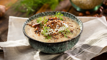 Zupa krem z topinamburu z orzechami