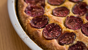 Placek dyniowy ze śliwkami