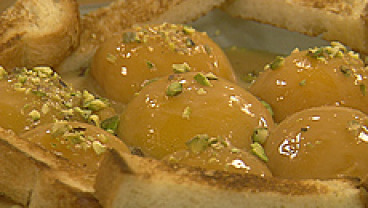 Brzoskwinie w sosie karmelowym