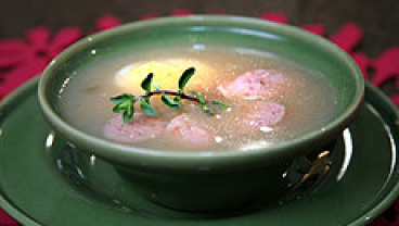 Żur z białą kiełbasą