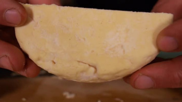 Przez dziurkę od sera 2 odc. 9